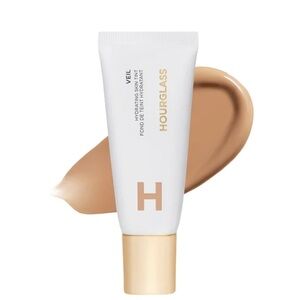 HOURGLASS ‘Shade:2’ Veil Hydrating Skin Tint